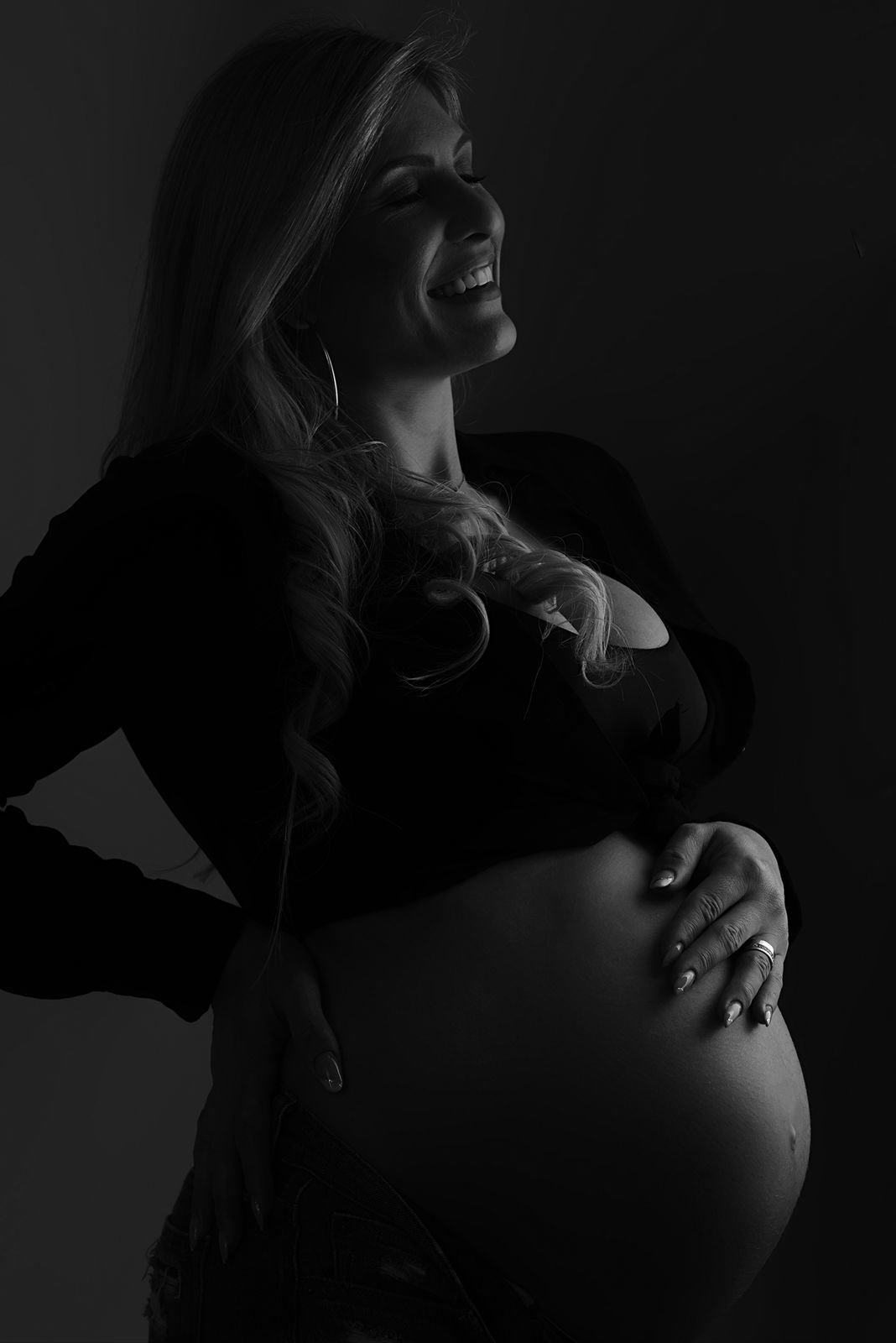 Foto Ensaio com gestante com Glamour , Romantismo e Sensualidade, Chapecó. Foto Ensaio com gestante com Glamour , Romantismo e Sensualidade, Chapecó. - Imagem 6