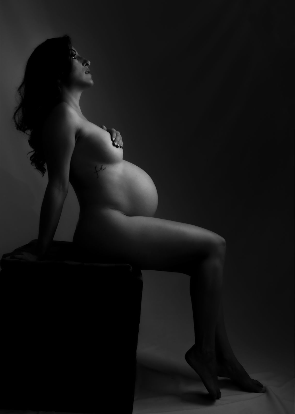 Foto Ensaio  gestante com Glamour , Romantismo  e Sensualidade, Chapecó. - Imagem 1