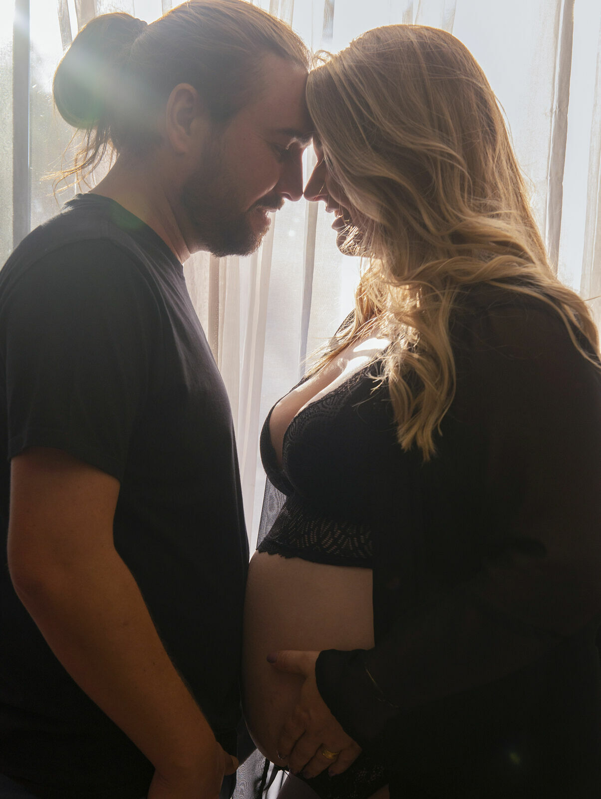 Foto Ensaio  gestante Danieli com Glamour , Romantismo  e Sensualidade, Chapecó. - Imagem 7