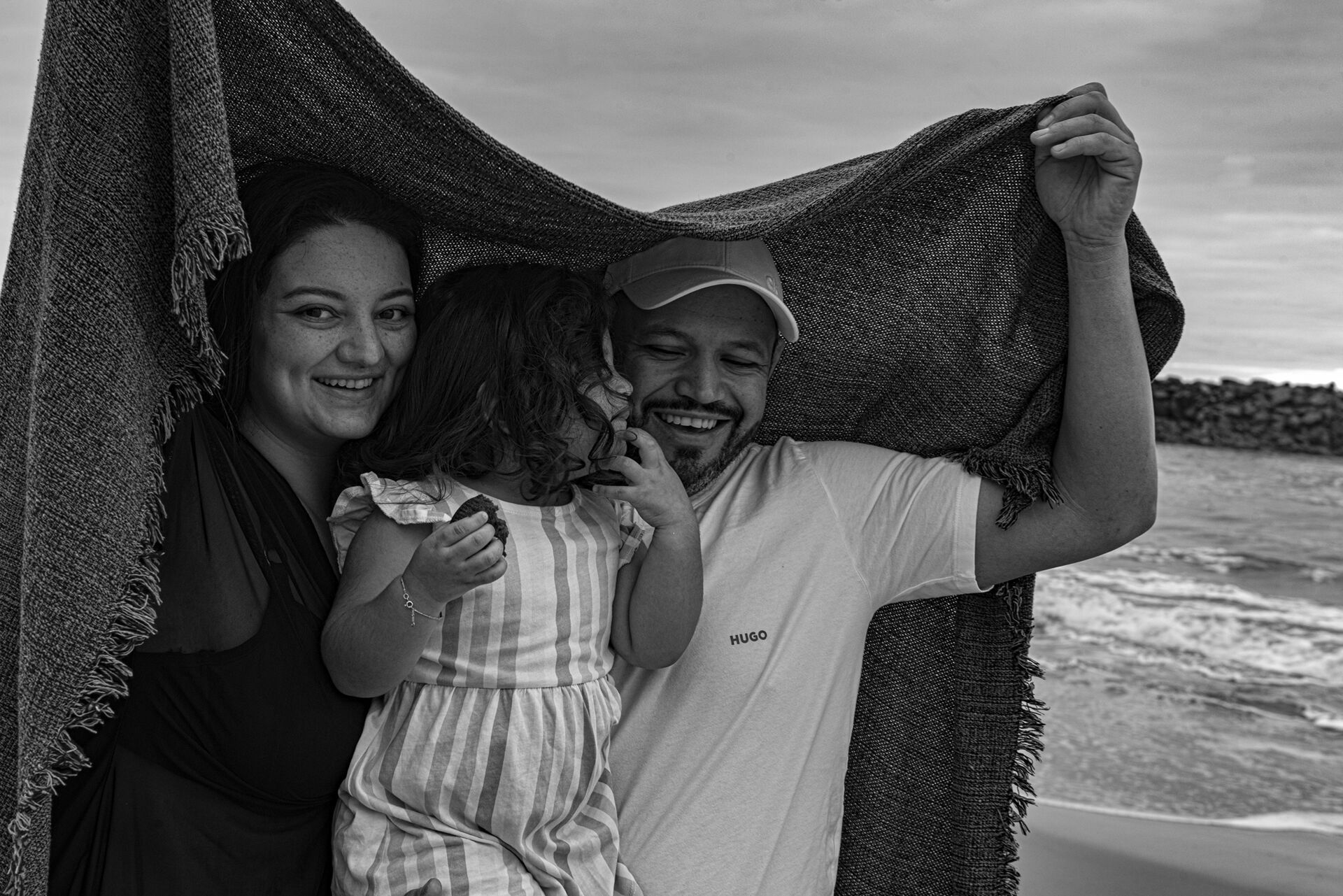 Foto Familia na praia, piquenique, Barra Velha Foto Familia na praia, piquenique, Barra Velha - Imagem 3