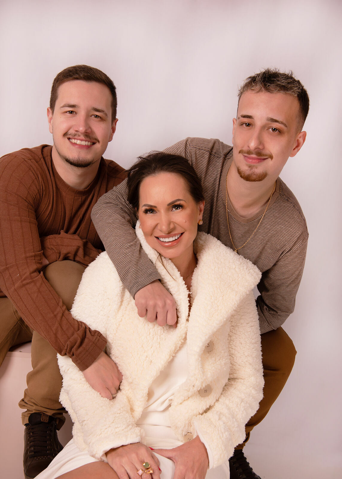 Foto Ensaio familia estudio, Barra Velha, Balneario Picarras, Penha. - Imagem 4