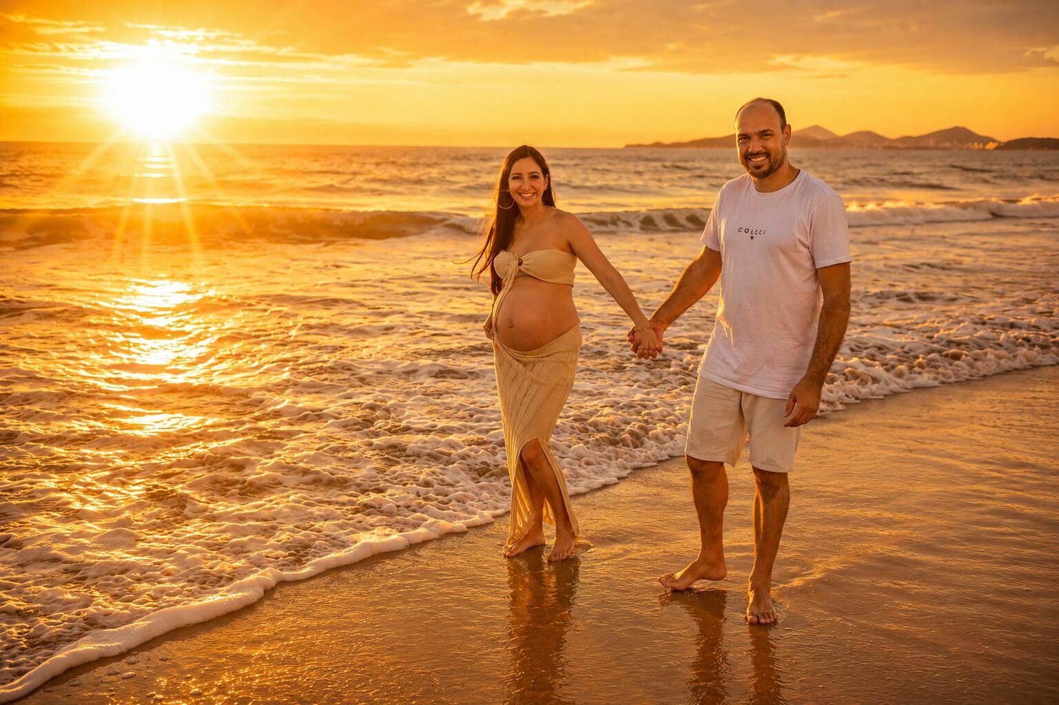 Foto Ensaio gestante na praia , barra velha Foto Ensaio gestante na praia , barra velha - Imagem 14